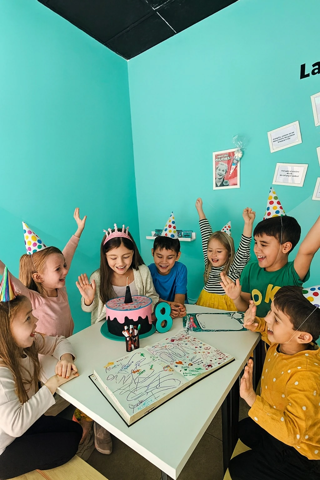 Zona Roompleañera EMOTION Mataró