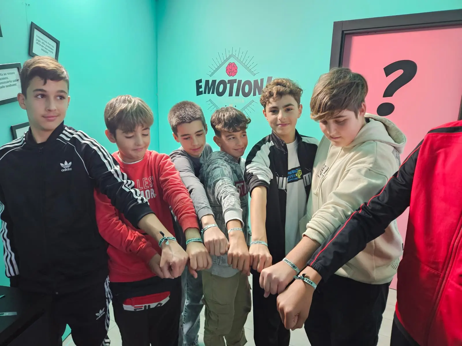 Nens a EMOTION! Escape Room