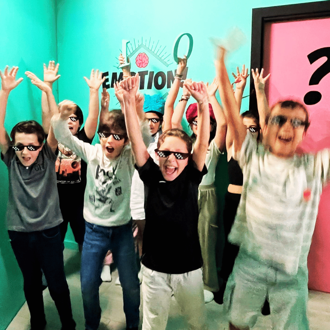 Niños en EMOTION! Escape Room
